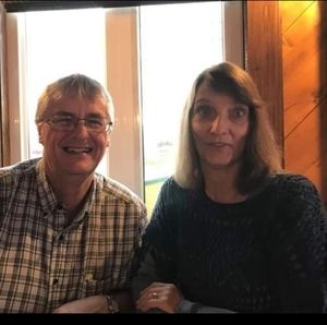 Meet your Posher, Debbie